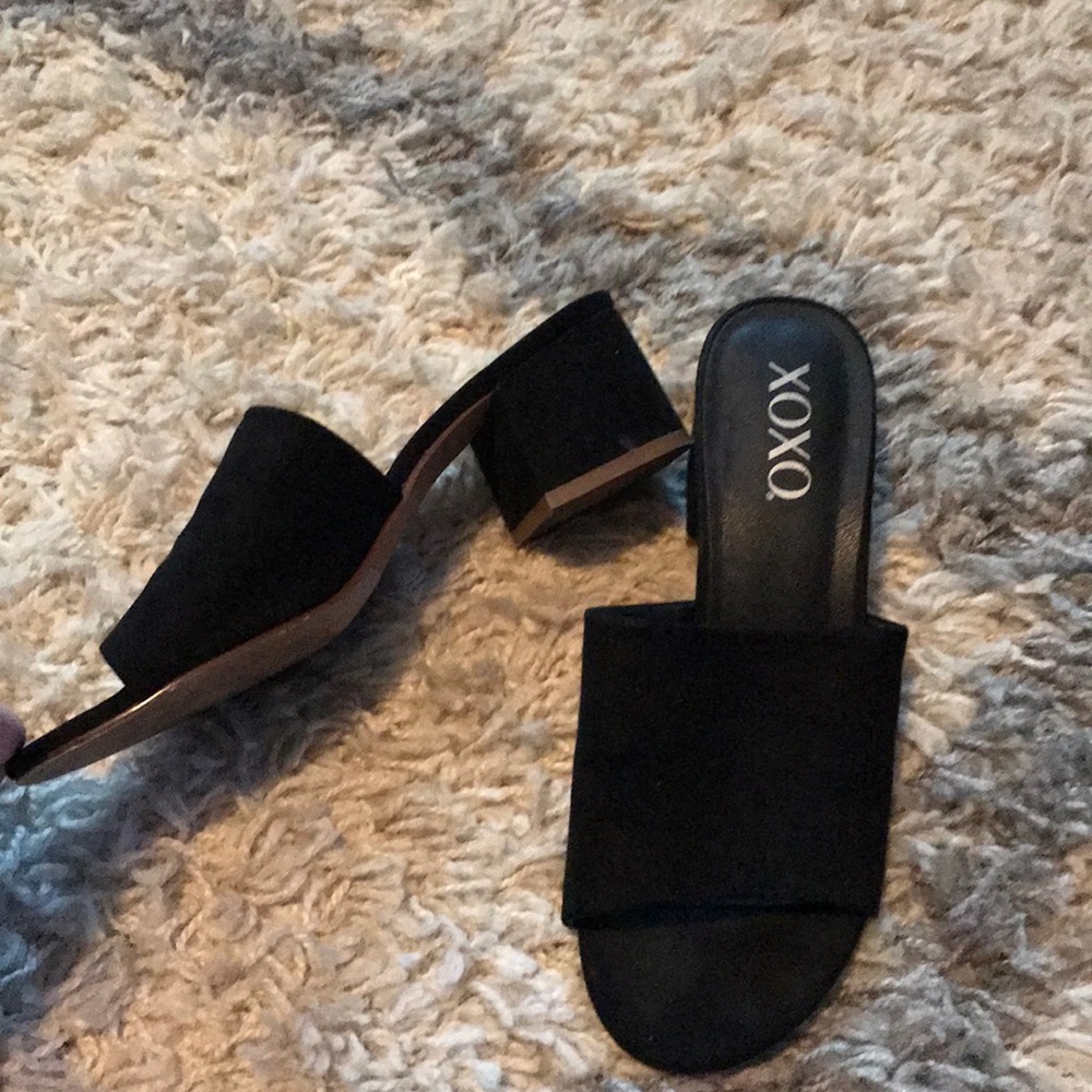 Black shoes